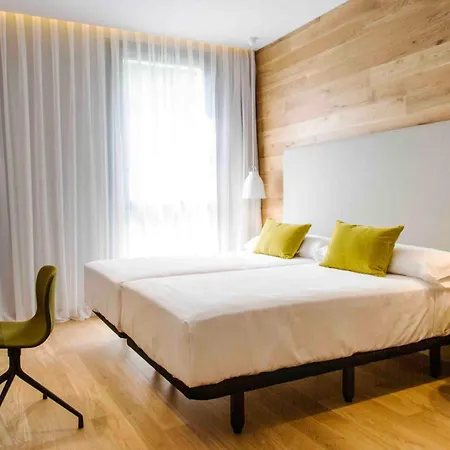 ゼニト サン セバスティアン ホテル 4*