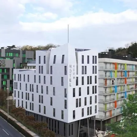 ゼニト サン セバスティアン ホテル 4*